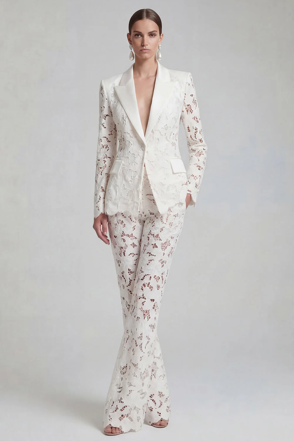 White Peak Lapel 2 Piece Women Suits with Lace