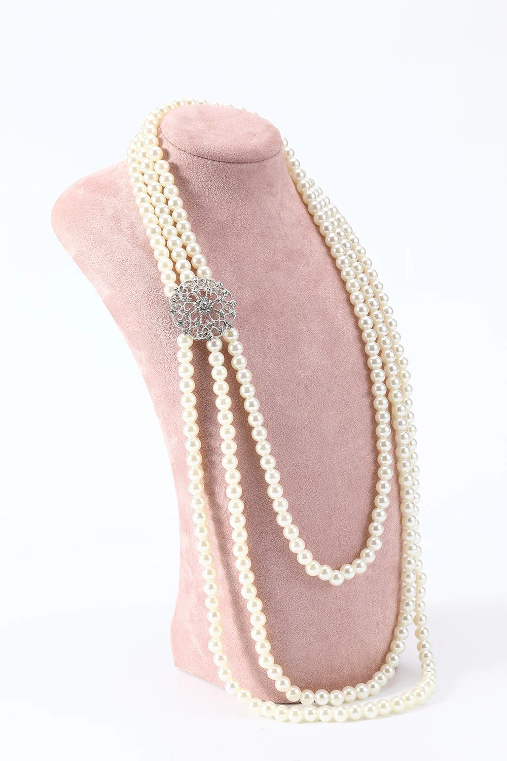 White Pearl 1920s Accessories Set - Image 4